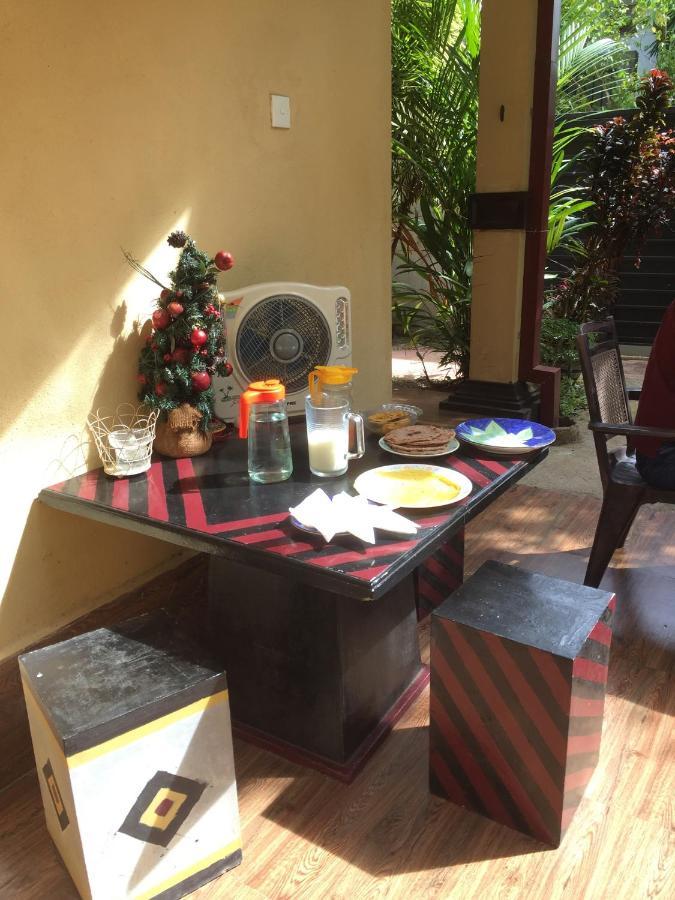 Vero Homestay Galle- Your Home Away From Home! المظهر الخارجي الصورة